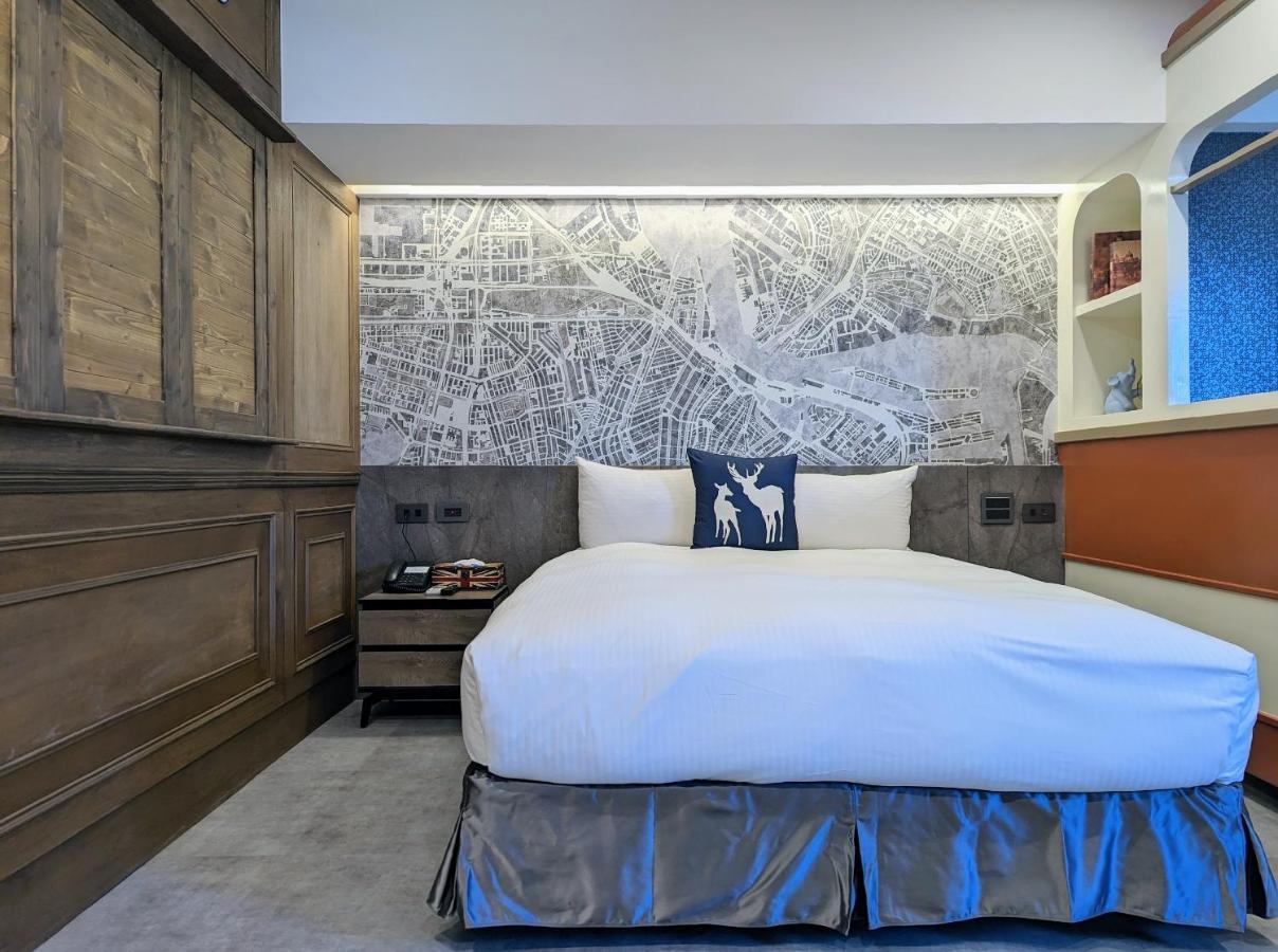 K Hotel - Yizhong Taichung Extérieur photo