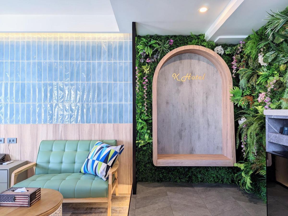 K Hotel - Yizhong Taichung Extérieur photo