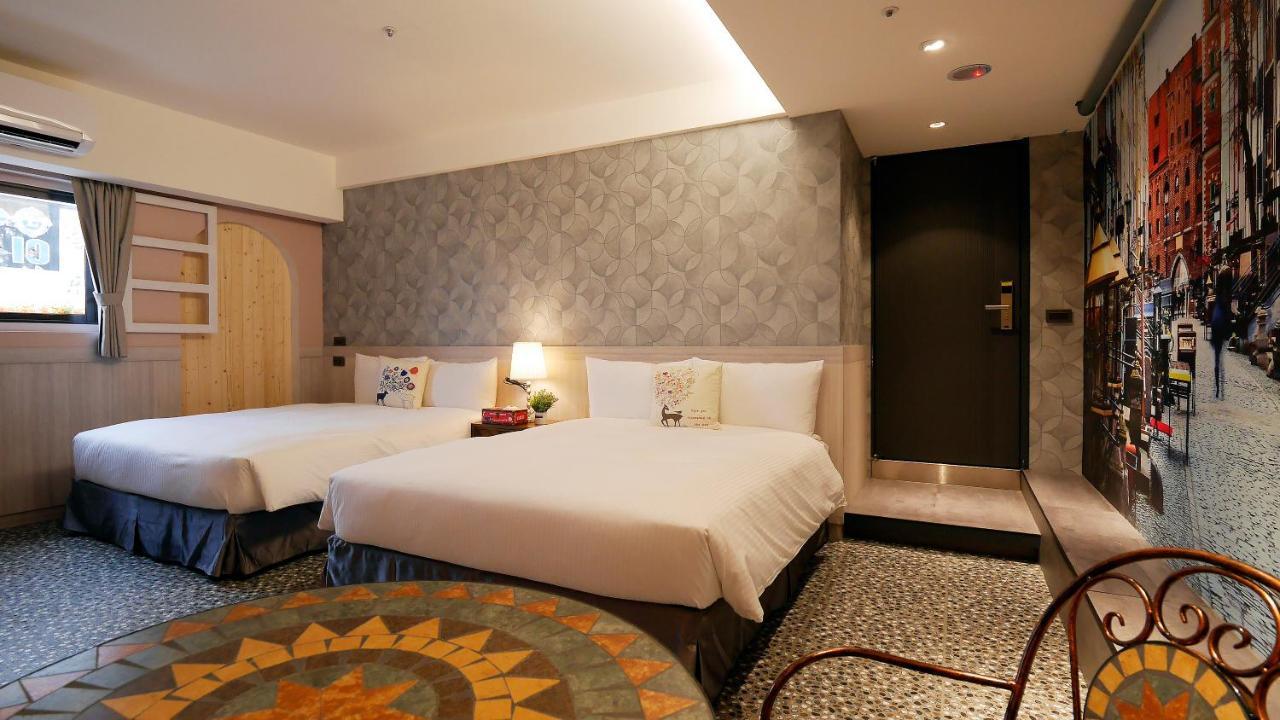 K Hotel - Yizhong Taichung Extérieur photo